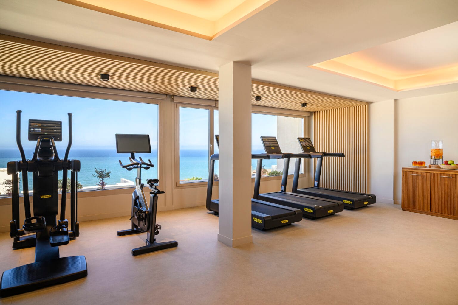 fairmont la hacienda costa del sol hotel siłownia z widokiem na morze