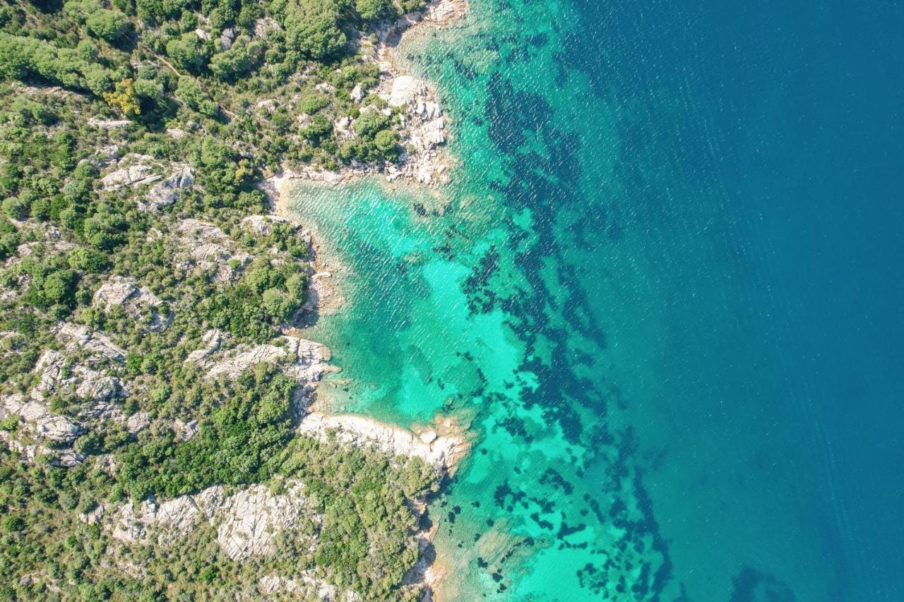 Hotel Pitrizza z lotu ptaka - wyspa