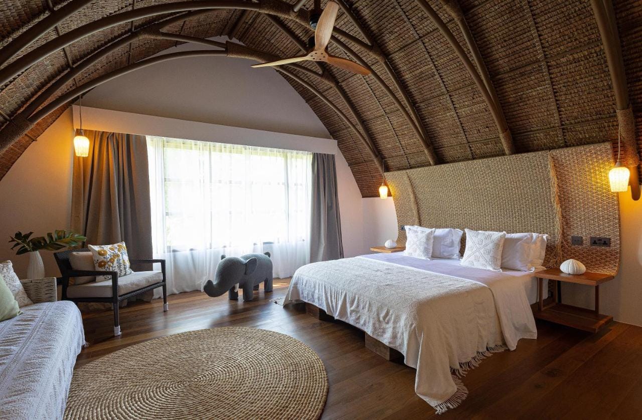 Przykładowy pokój wypoczynkowy w hotelu Nay Palad Hideaway