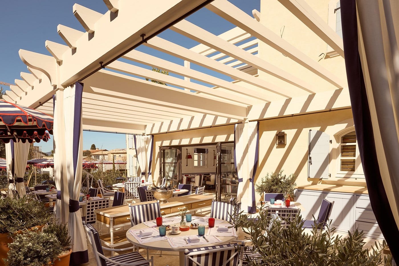 arev st. tropez (2)