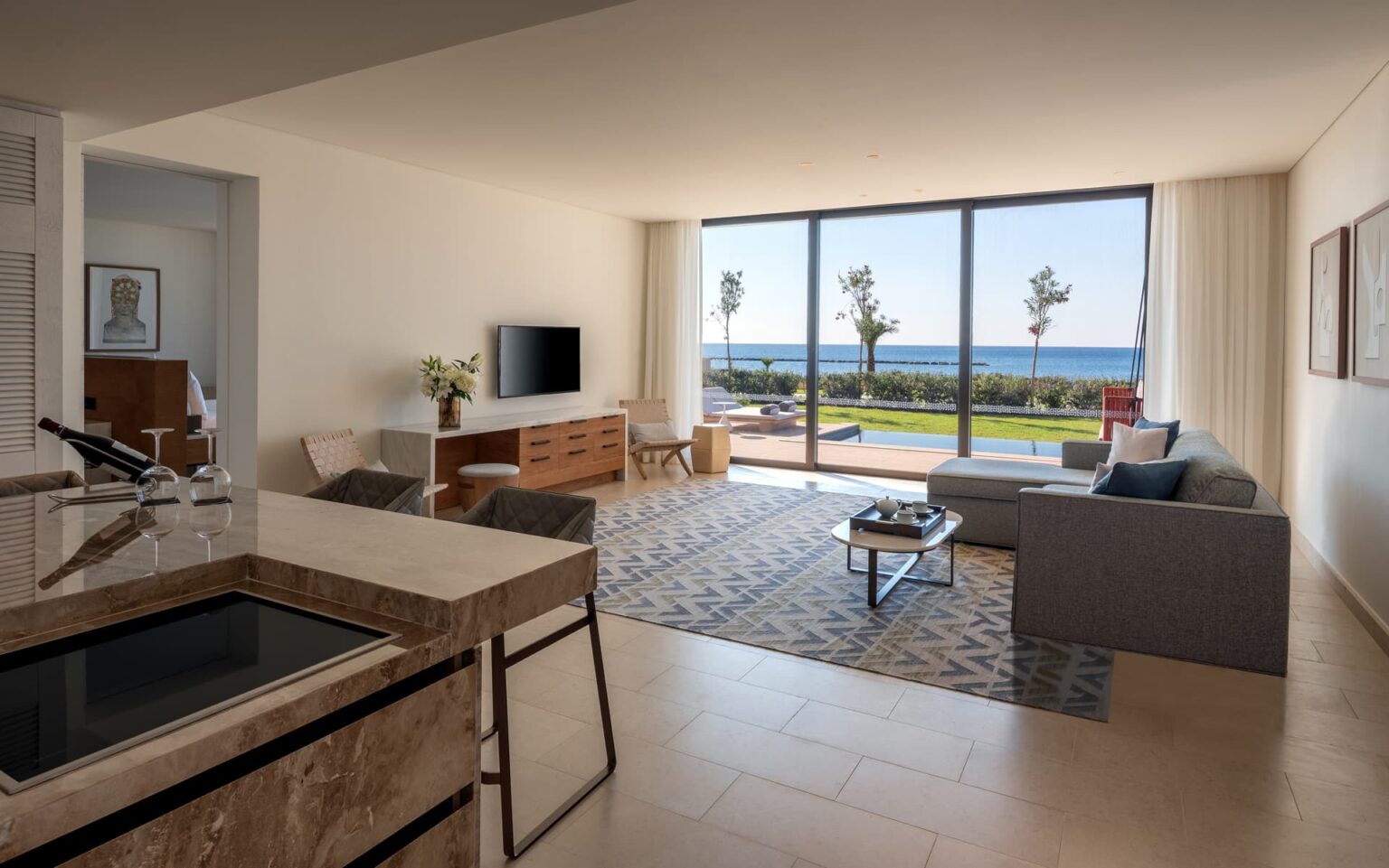 bungalow living room 1920x1201 s