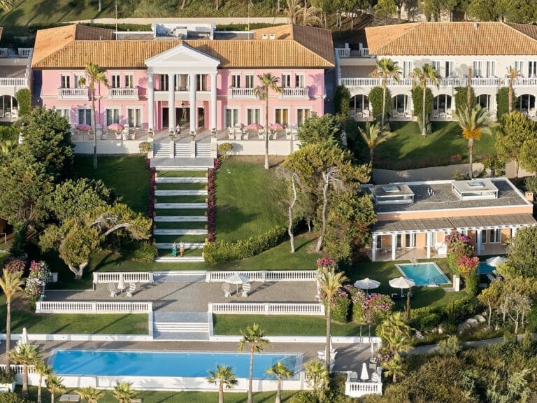 mandola rosa at riviera olympia, a grecotel resort to live (1)