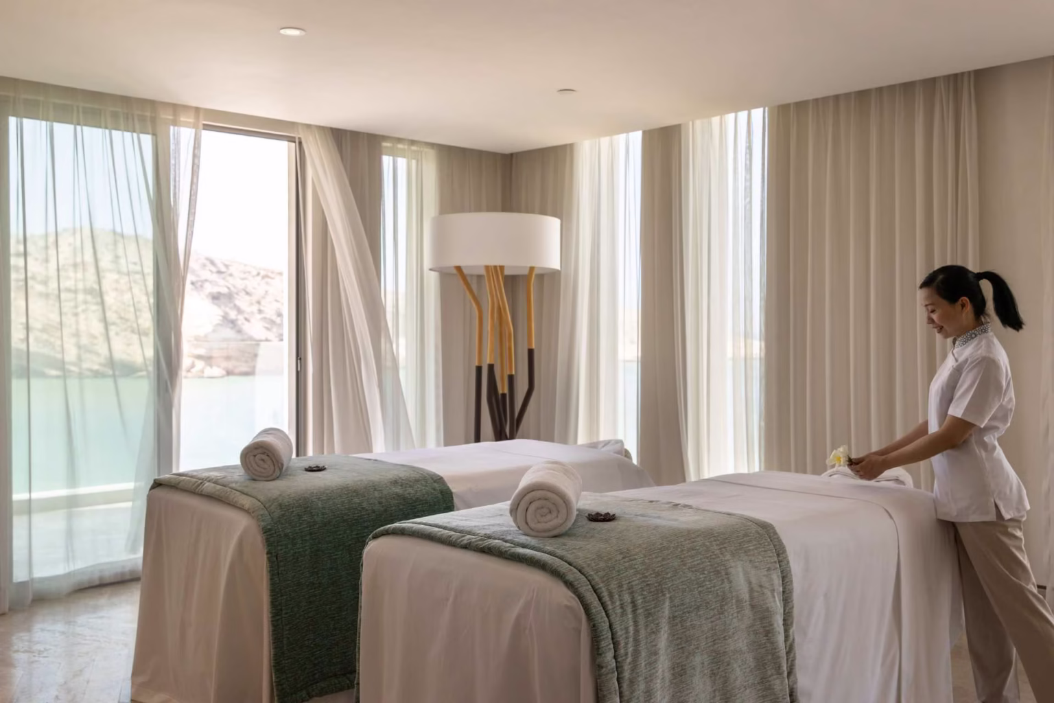 jumeirah muscat bay spa