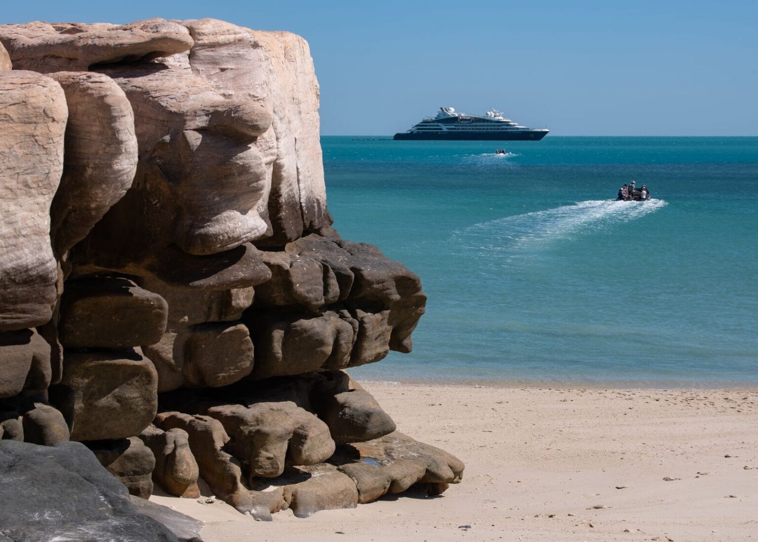 ponant cruises expeditions (42)