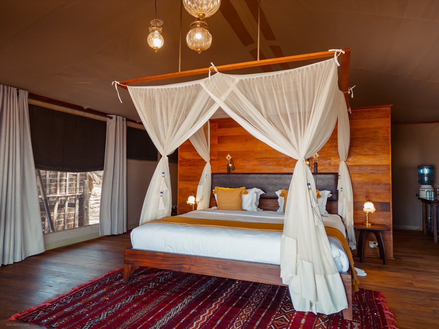 soroi larsens camp sypialnia