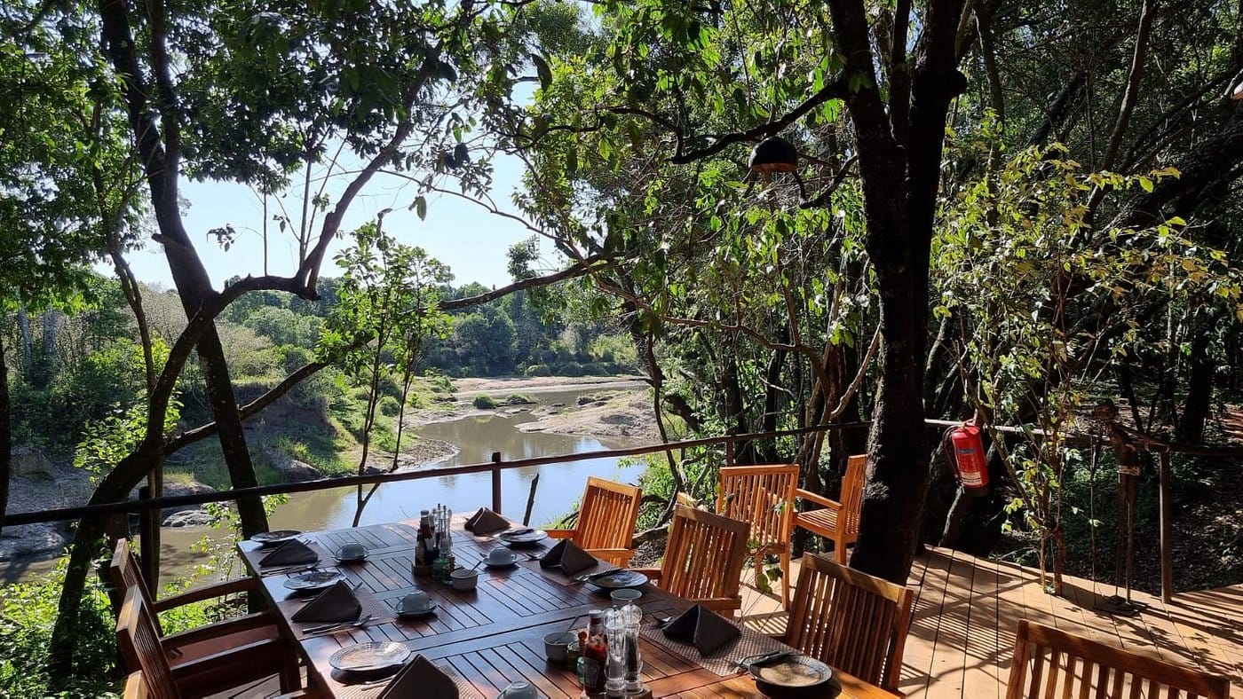 soroi luxury migration camp restauracja