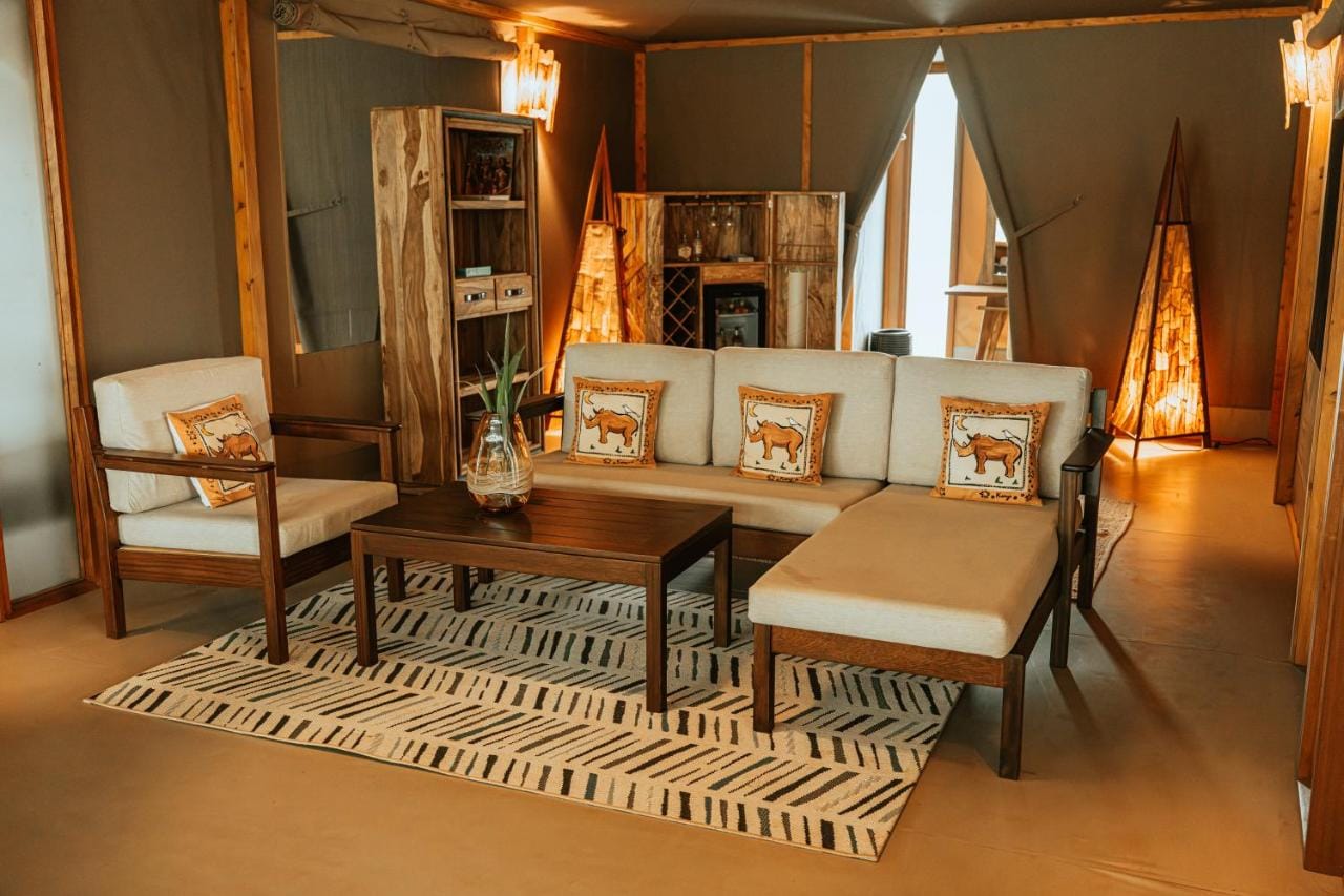 soroi luxury migration camp strefa wypoczynkowa