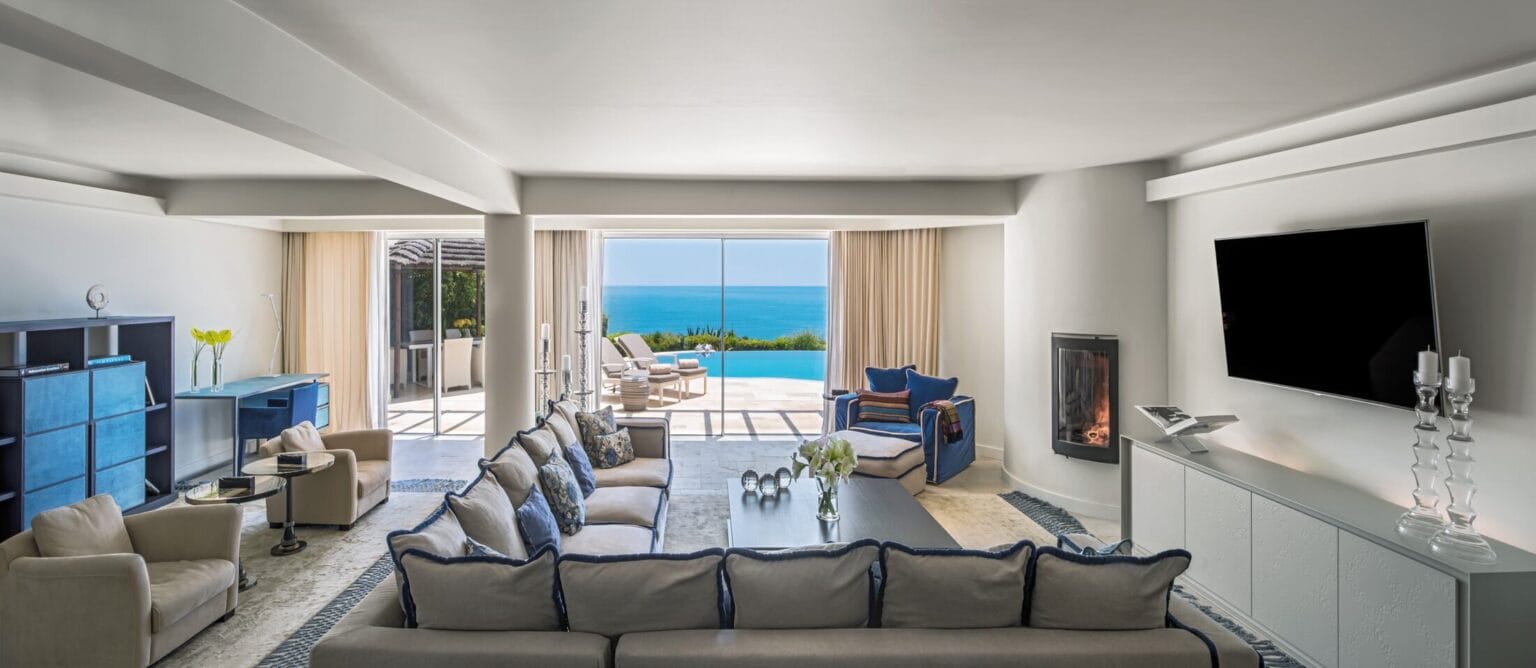 vila vita parc vila trevo main living room