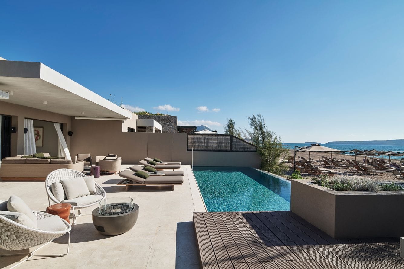 w costa navarino ewow villa