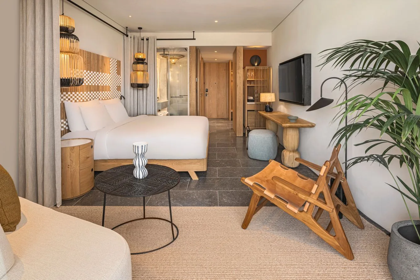 w costa navarino king guest room