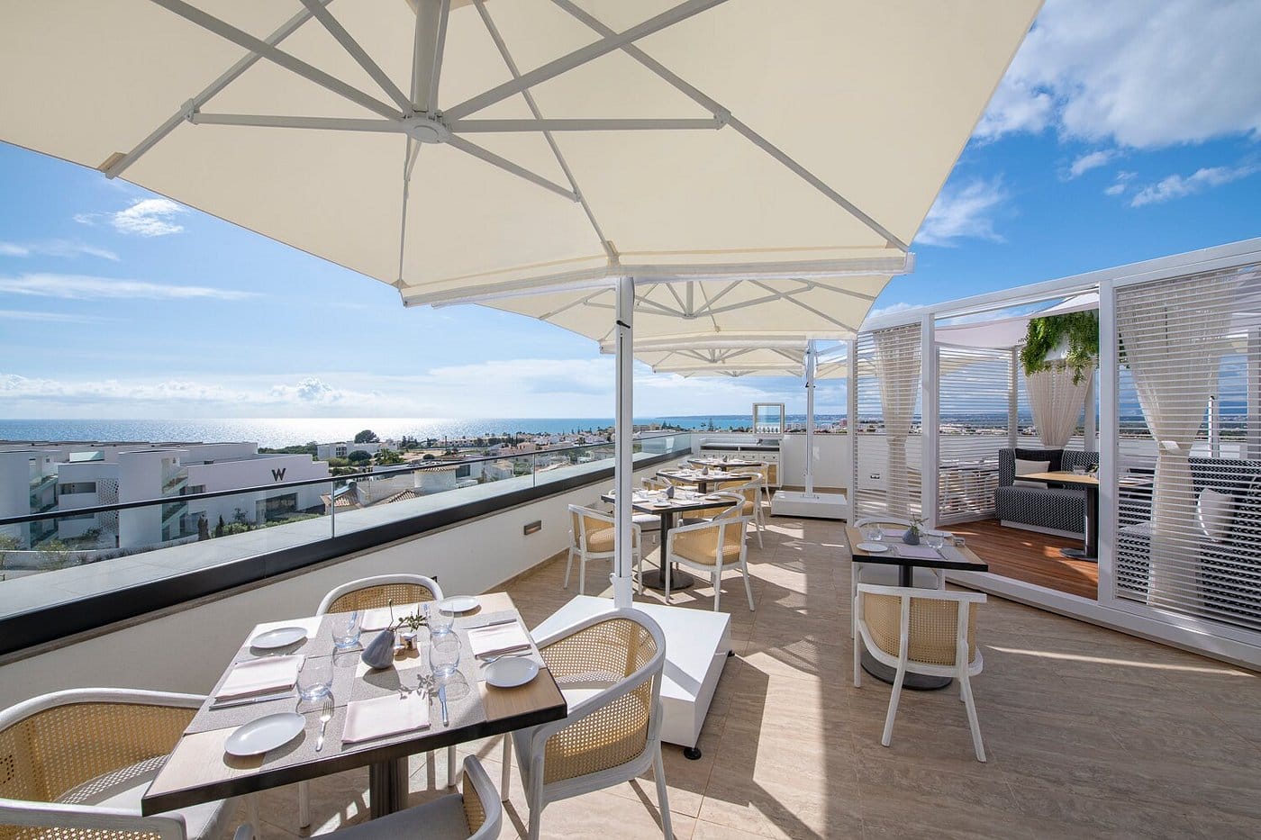 w algarve paper moon taras