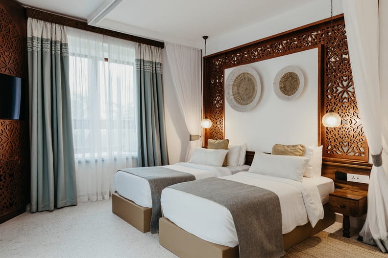 lux marijani zanzibar sypialnia z łóżkami twin beds