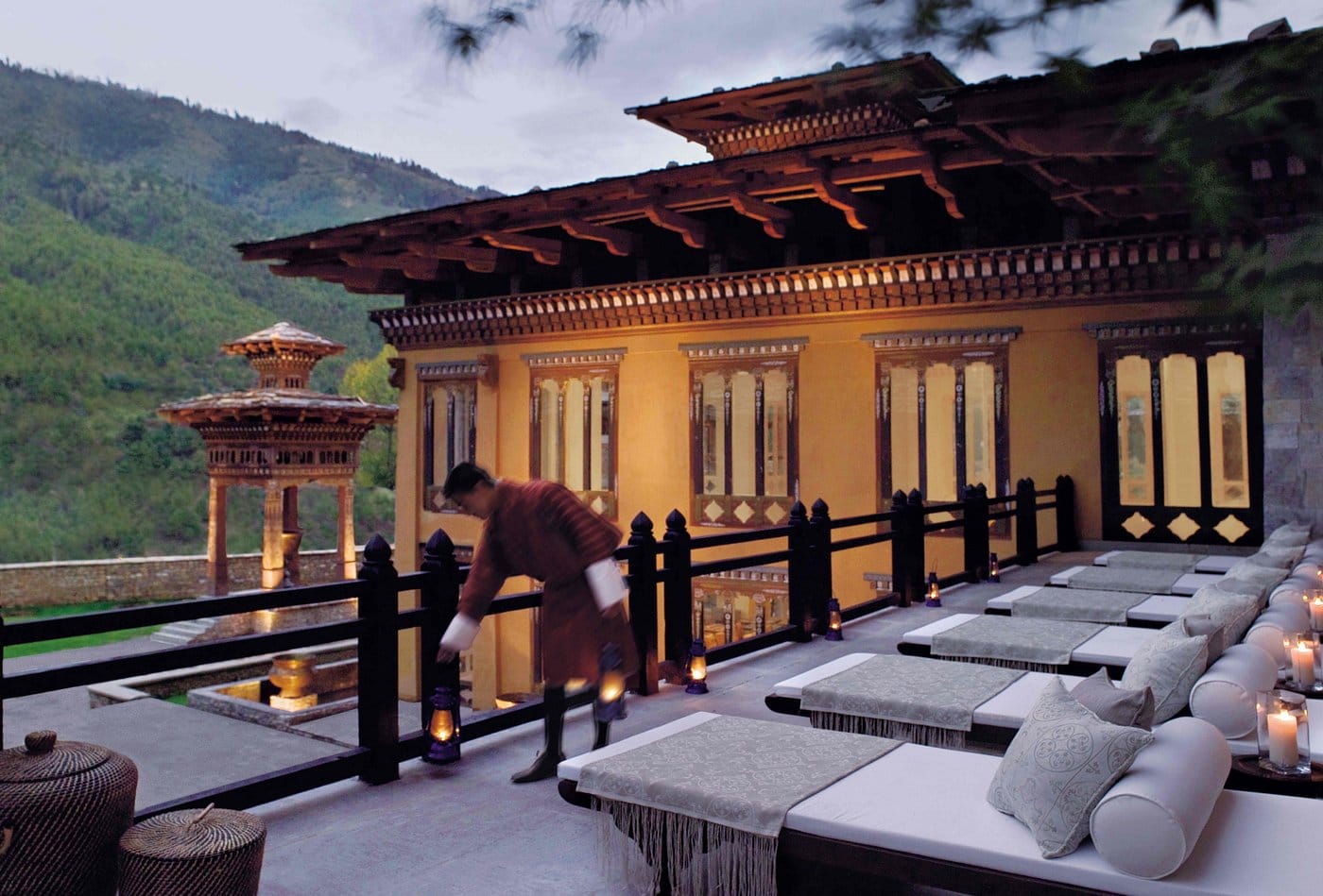 pemako thimphu ara bar balcony