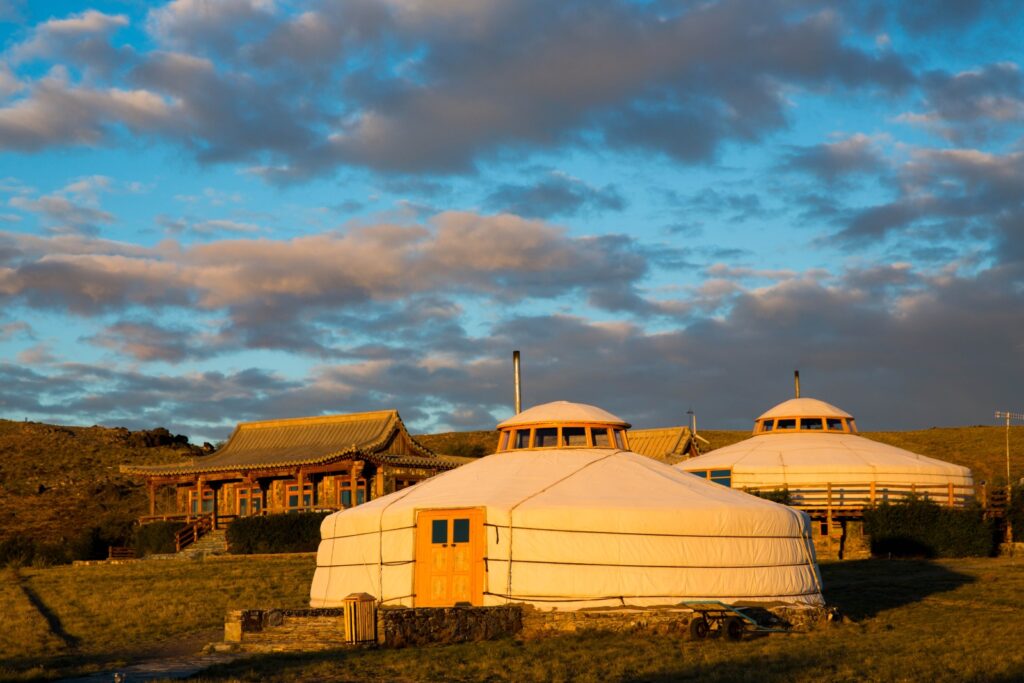 three camel lodge