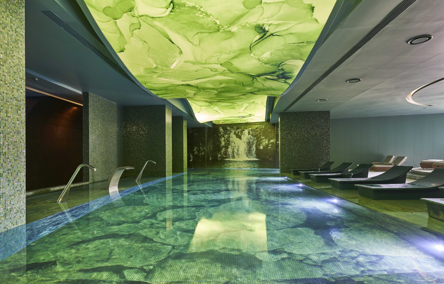 12 spa indoor pool