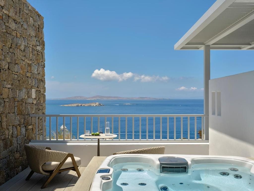 deos myconian jacuzzi 1