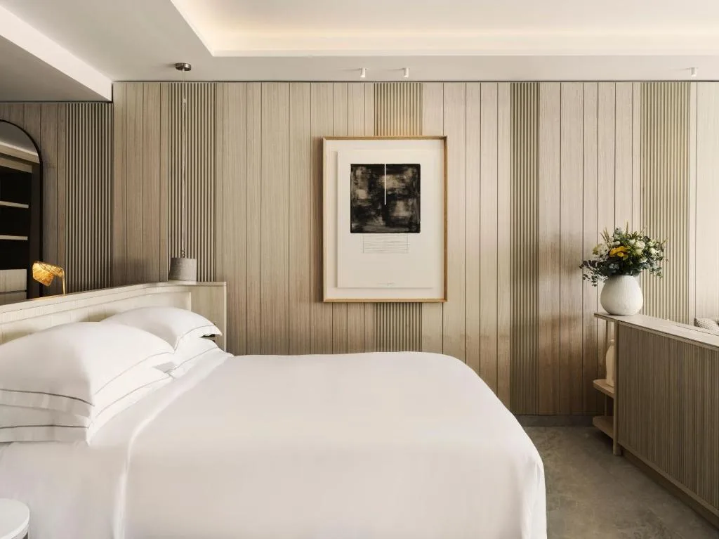 Деос Міконська спальня