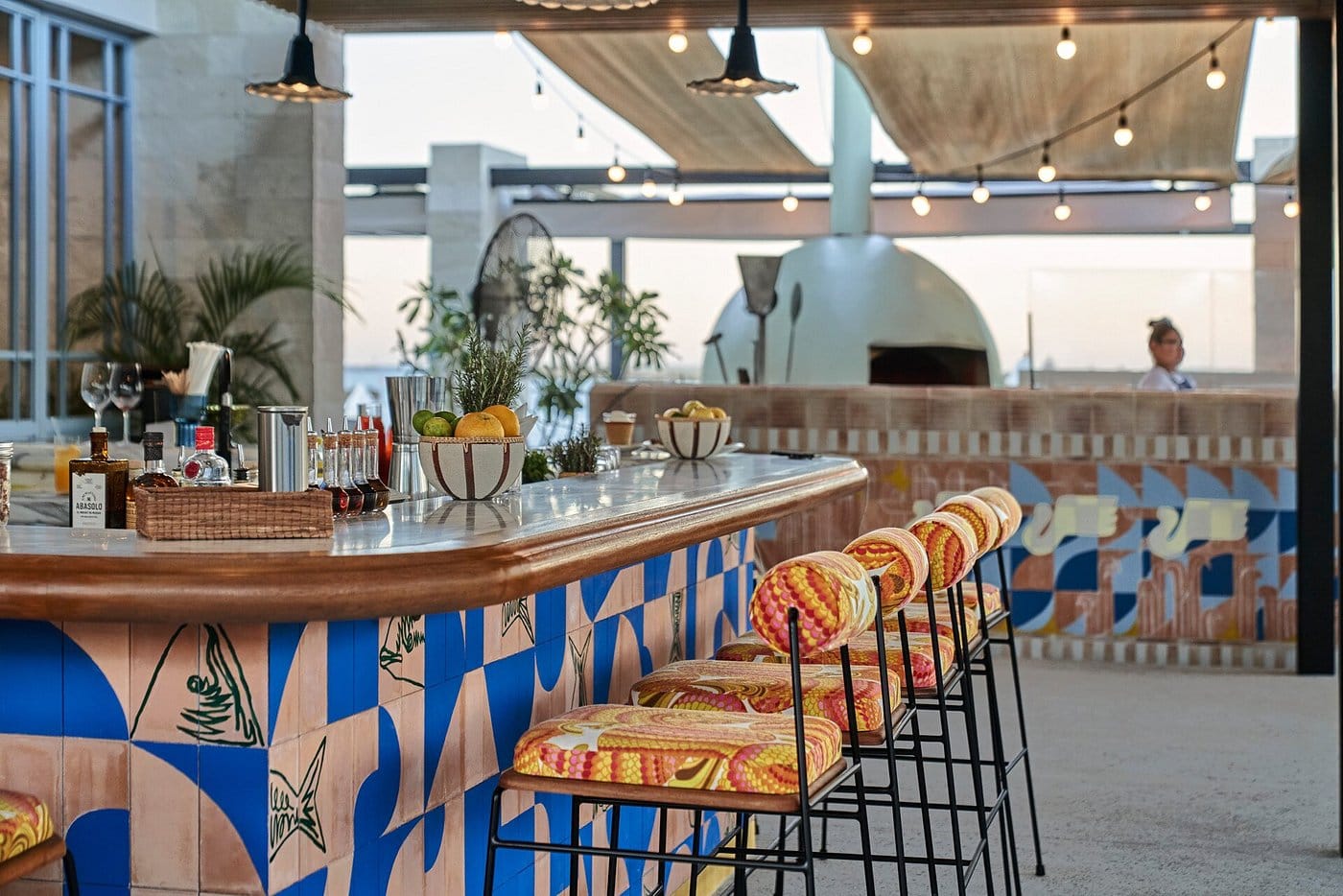 four seasons resort los cabos bar
