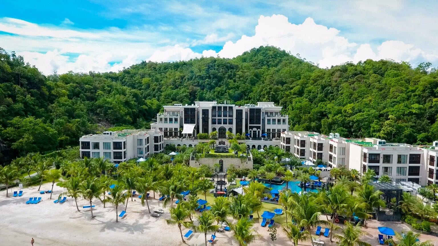 the st. regis langkawi widok na hotel