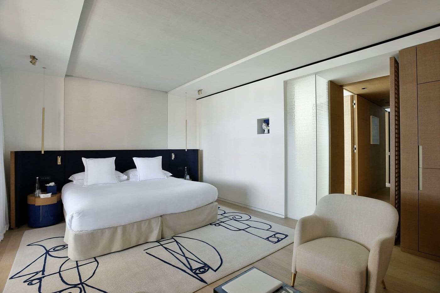 cheval blanc st tropez junior suite bedroom