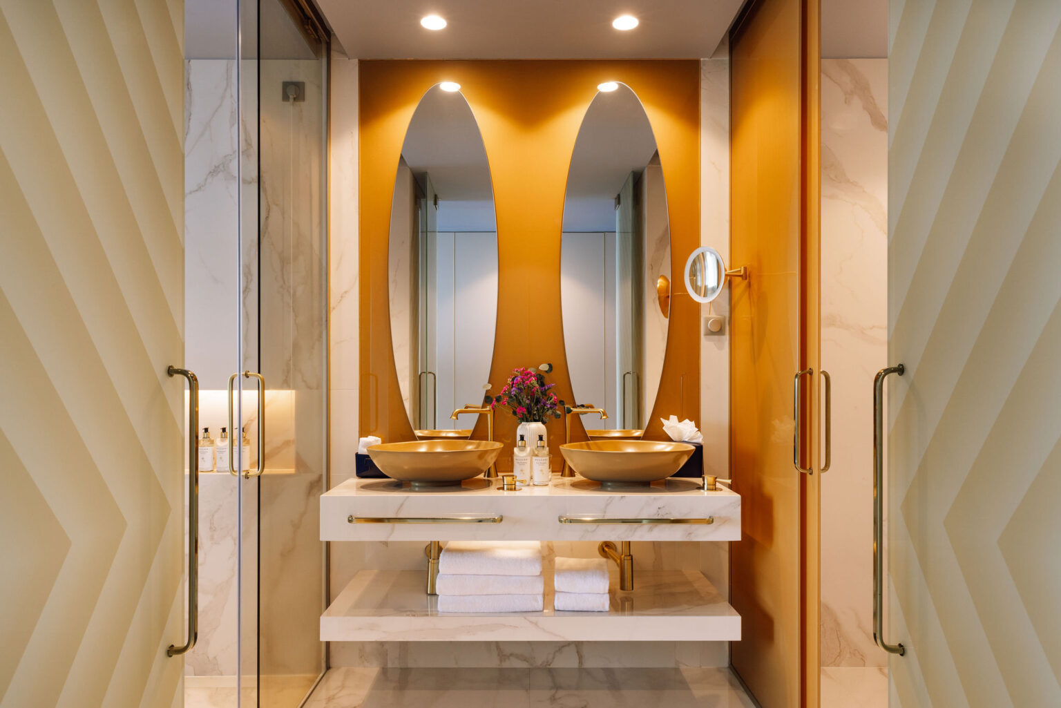 4 deluxe room (2)