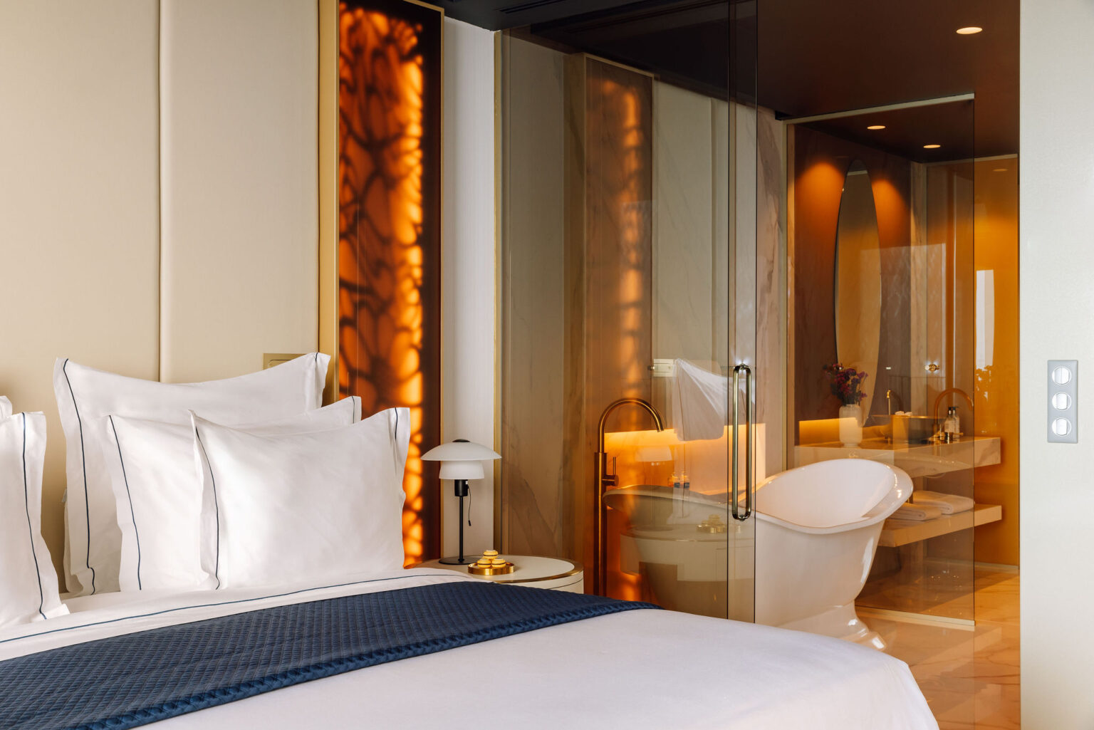 4 deluxe suite (1)