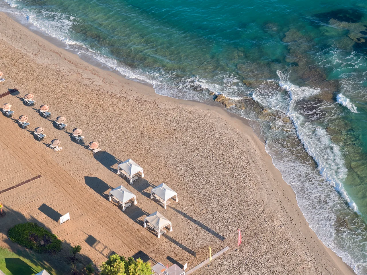 caramel a grecotel resort plaża