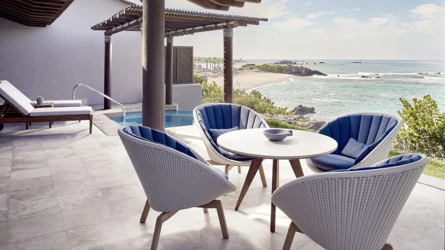 oceanfront suite