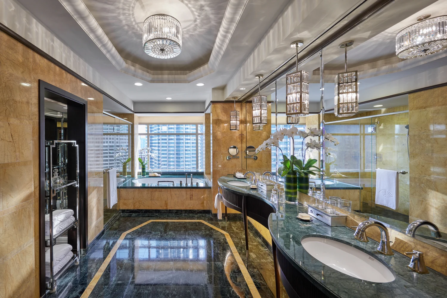 mandarin oriental kuala lumpur club suite bathroom