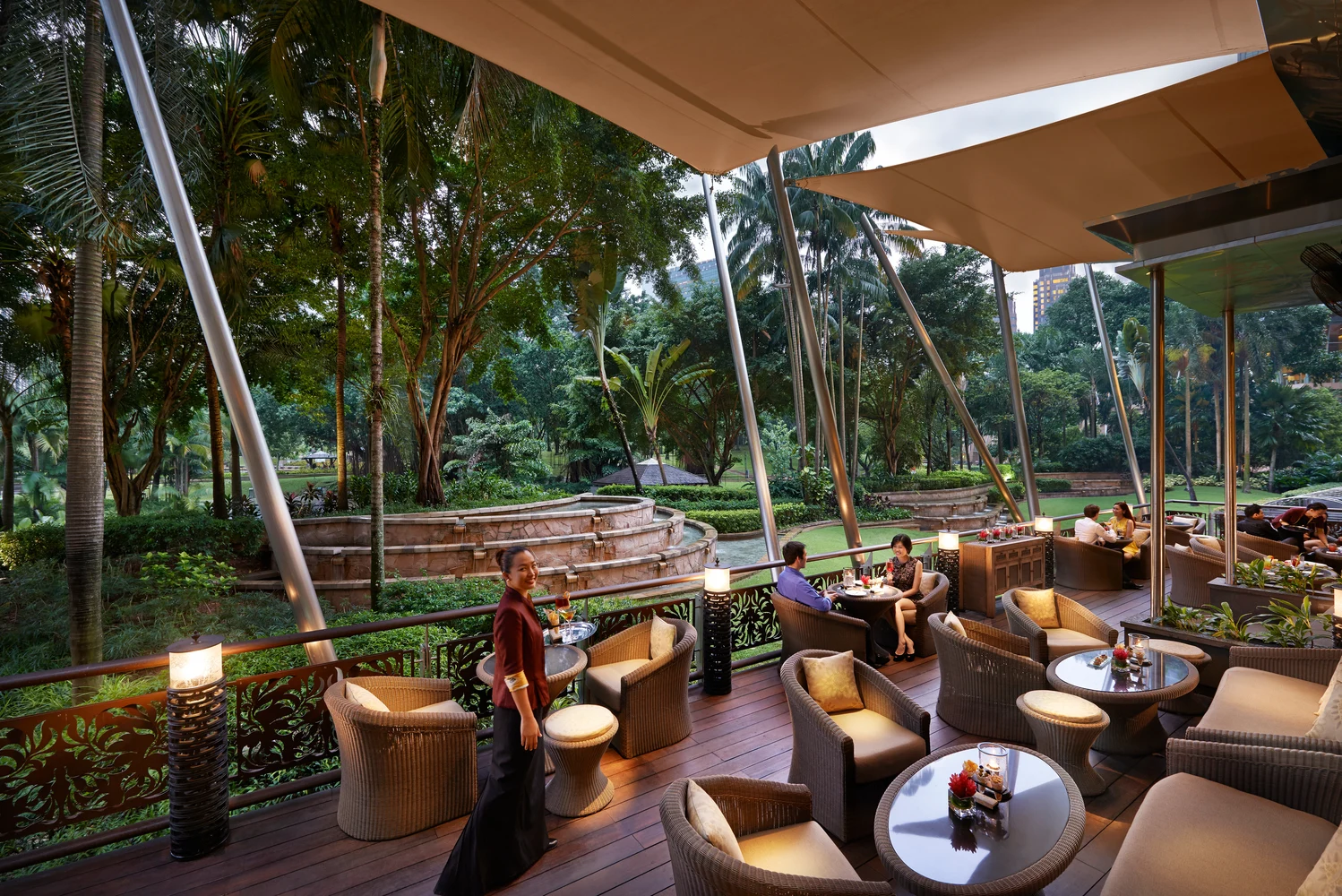 mandarin oriental kuala lumpur lounge w parku