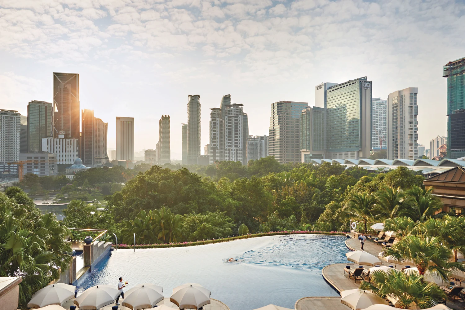 mandarin oriental kuala lumpur pool