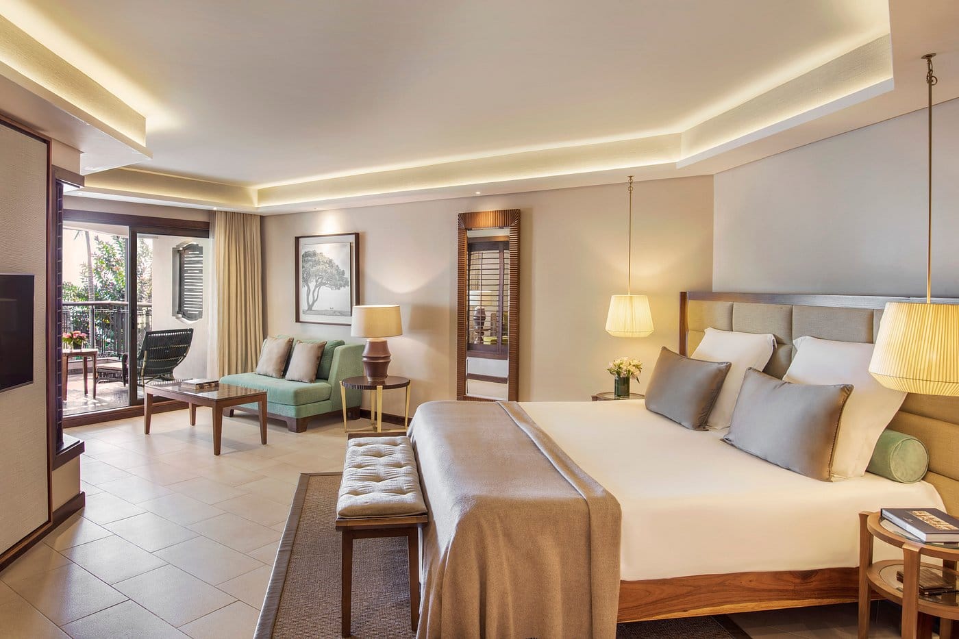 royal palm beachcomber ocean suite