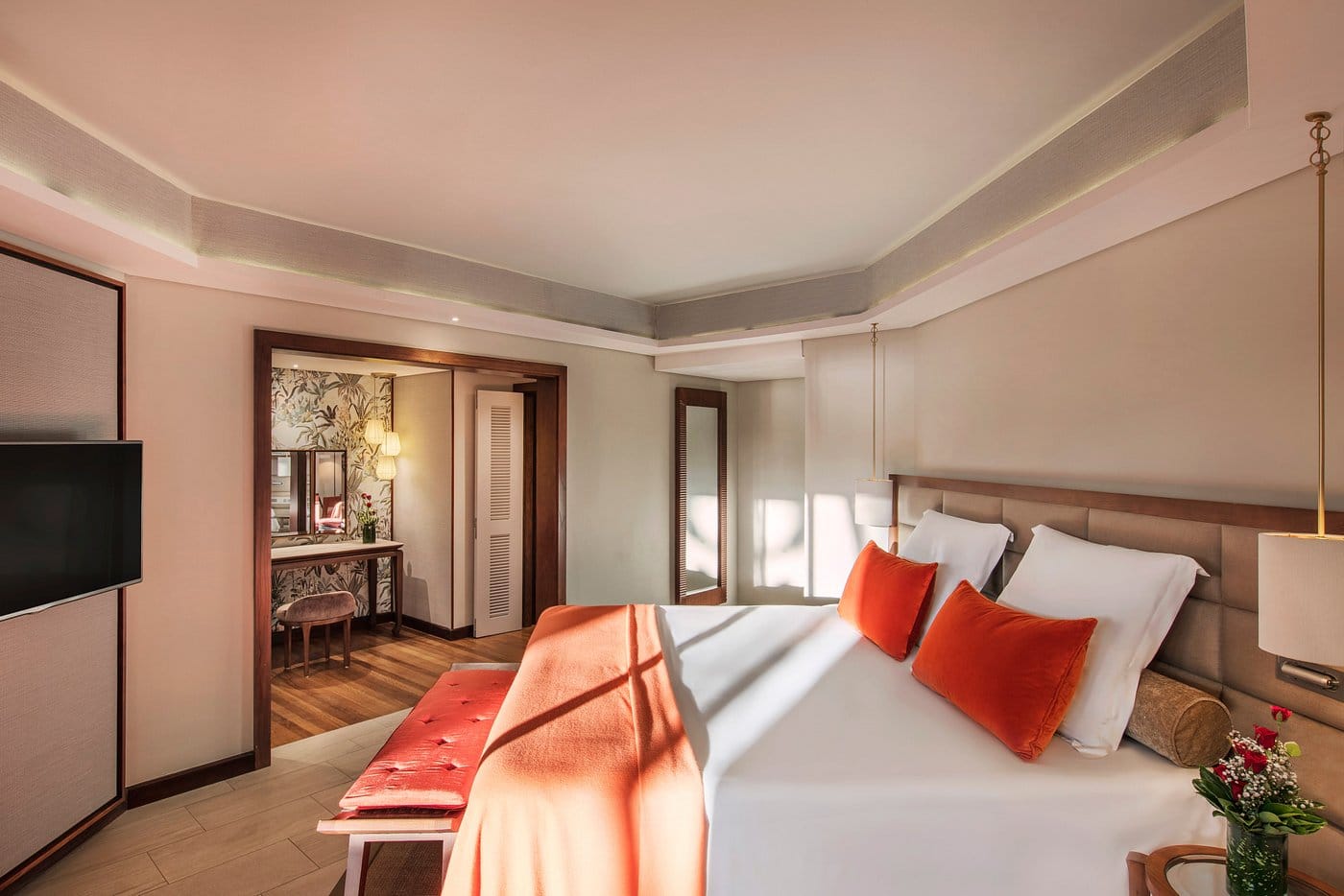 royal palm beachcomber romance suite2