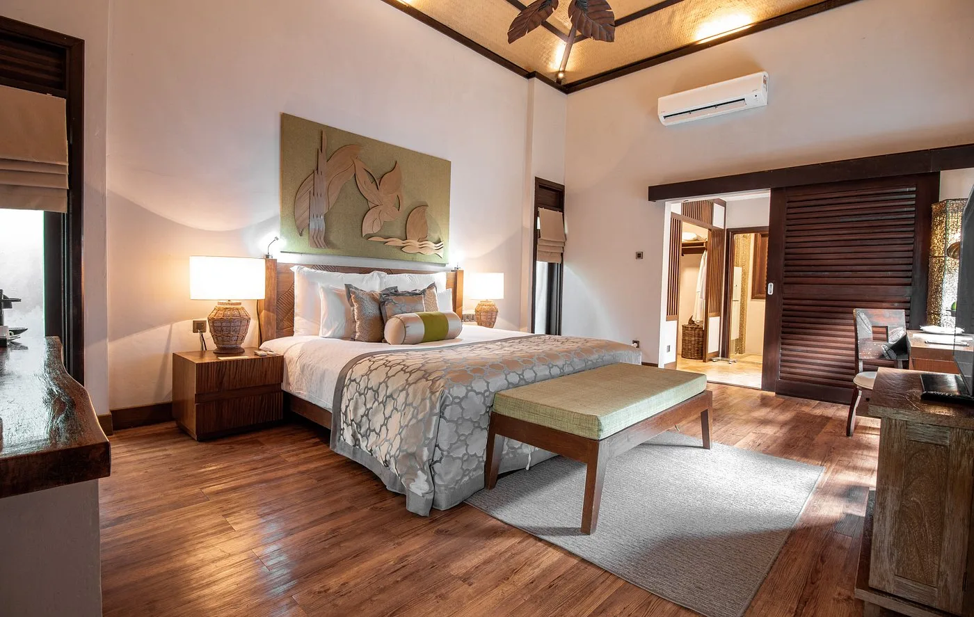 Вилла на воде с горячими источниками в Банджаране