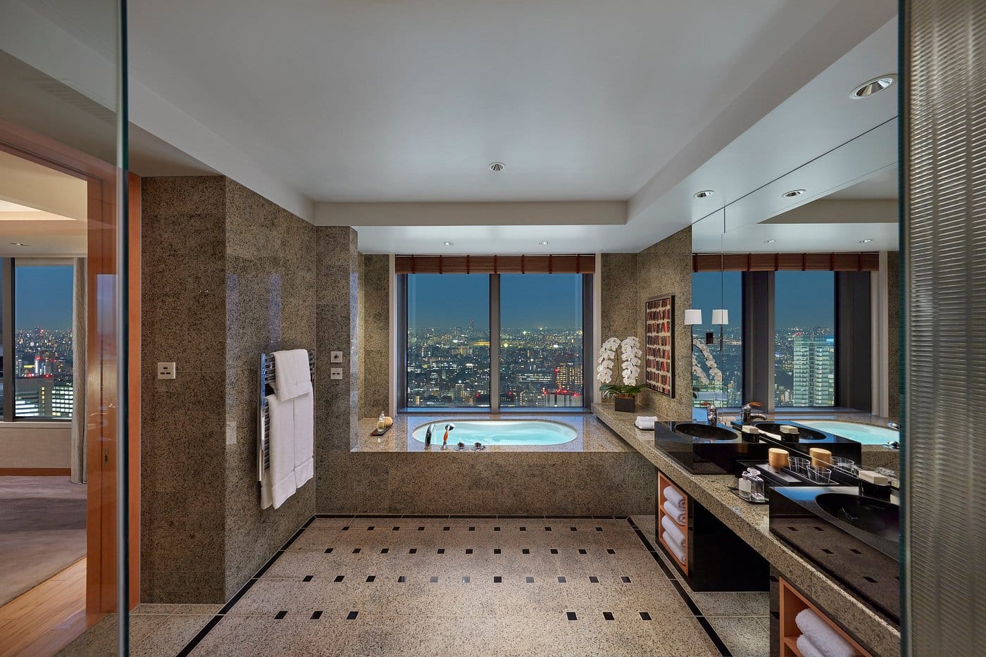 mandarin oriental tokyo bath room