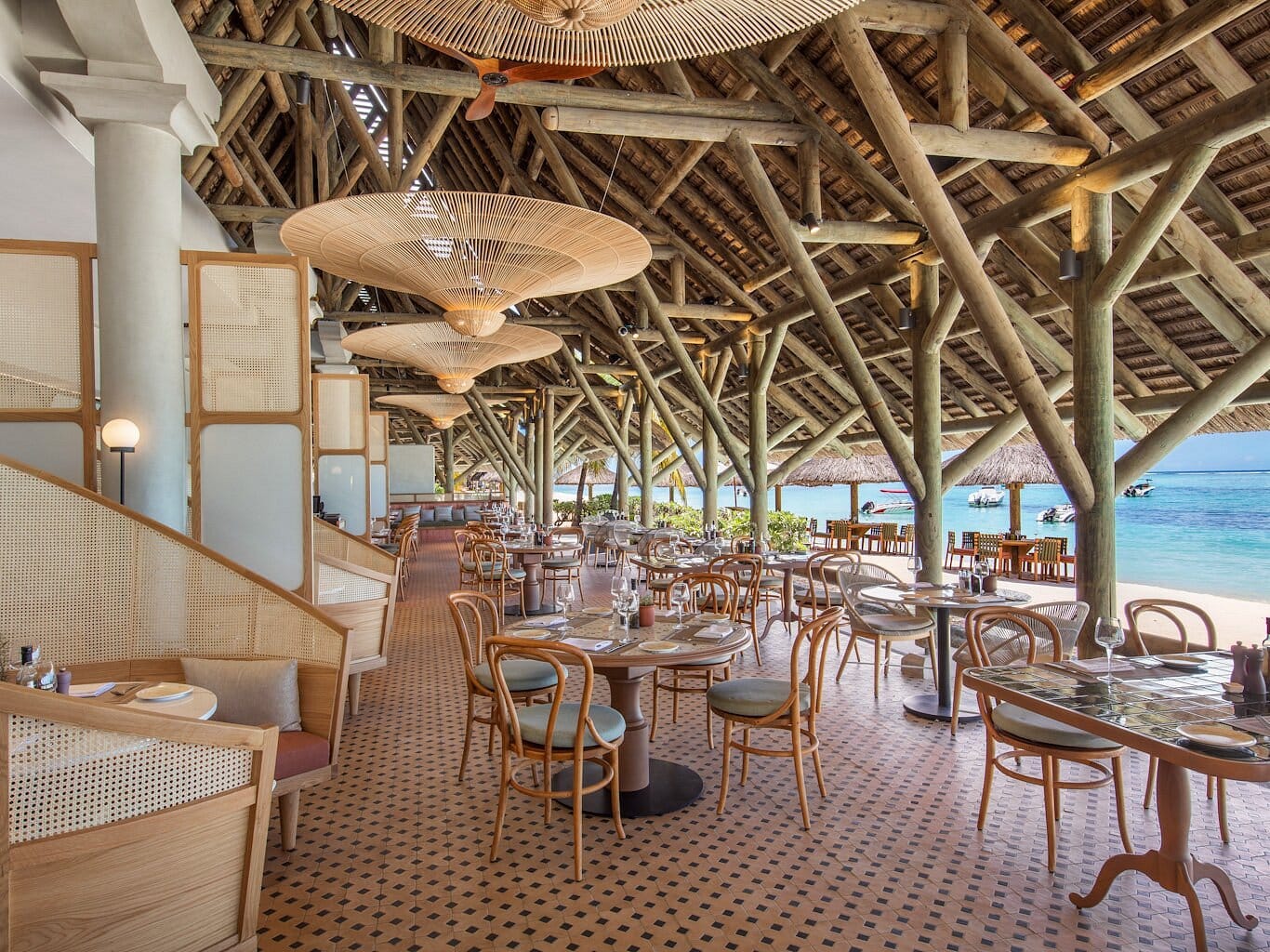 paradis beachcomber golf zest restauracja