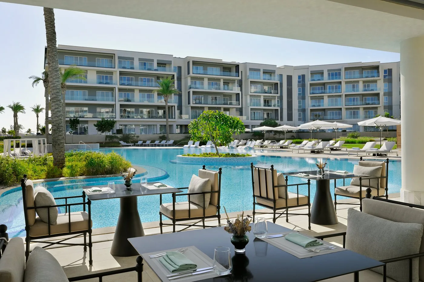 адреса пляжний курорт марассі ресторан