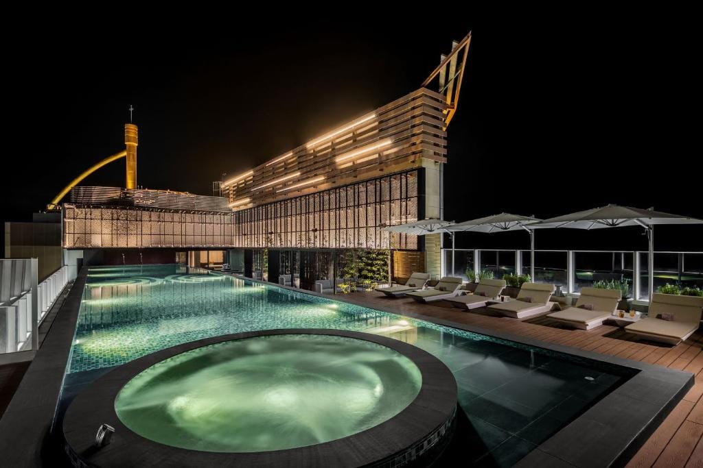 grand hilai sun moon lake basen zewnętrzny