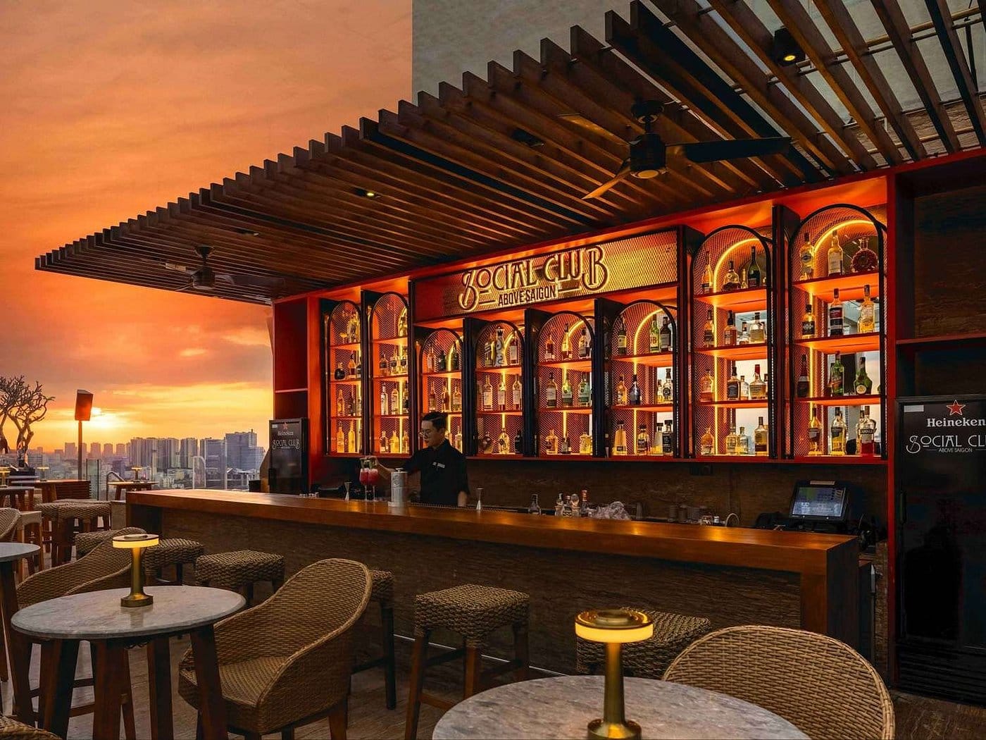 hôtel des arts saigon mgallery collection ho chi minh city bar lounge