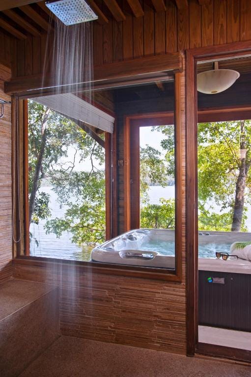 las lagunas boutique hotel prysznic i jacuzzi