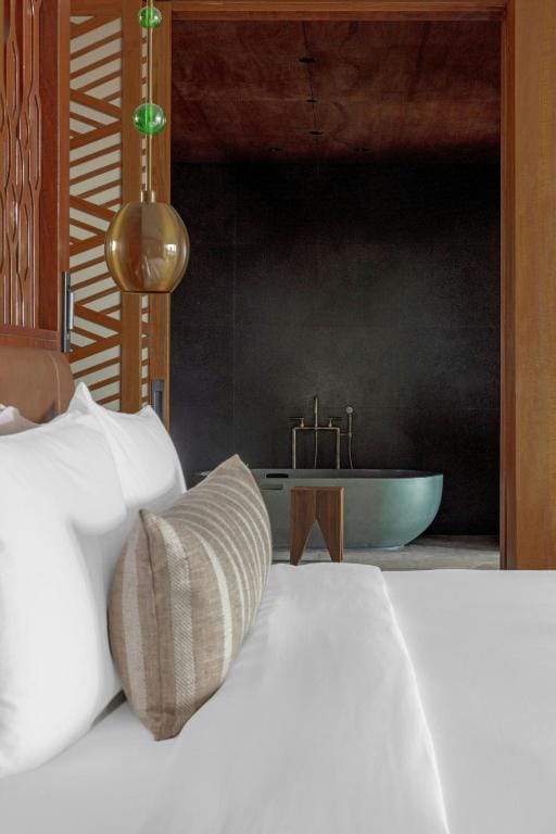 nekajui a ritz carlton reserve sypialnia z wanną