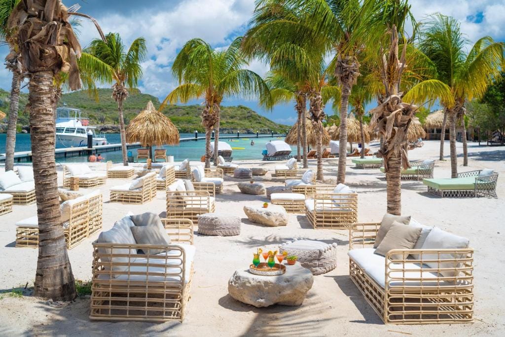 sandals royal curacao all inclusive couples only restauracja na plaży