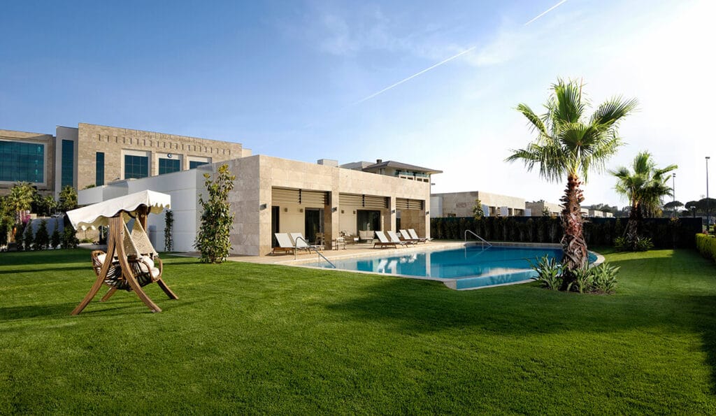 sapphire villa regnumcarya