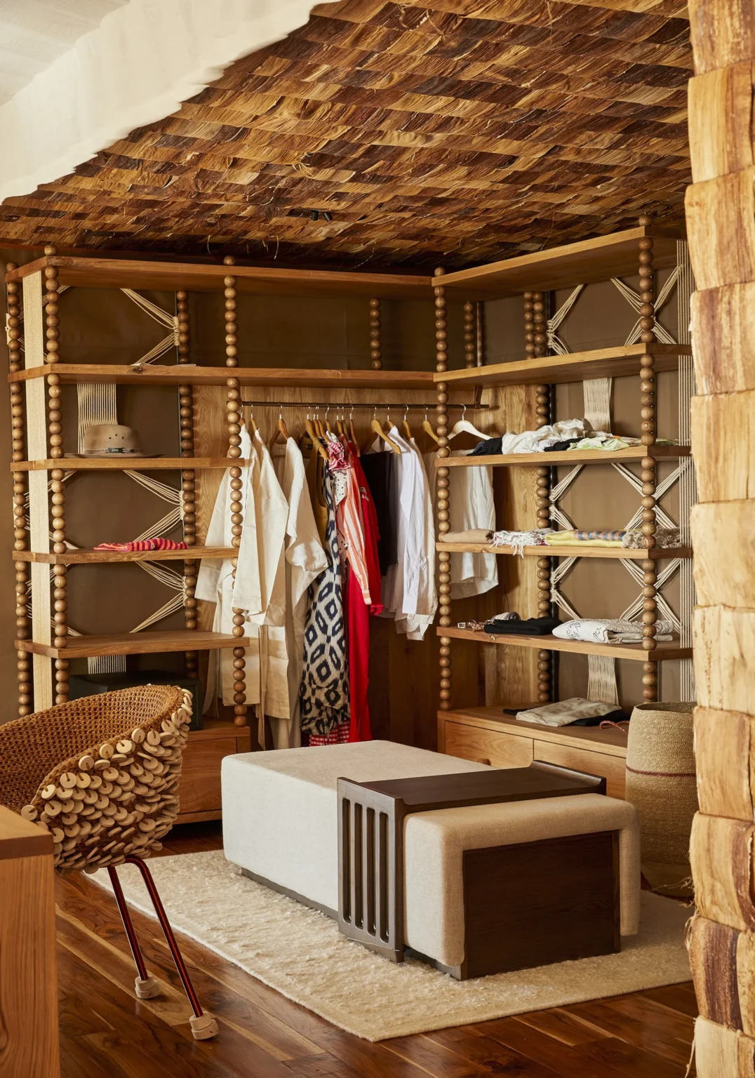 laba grumeti art lodge garderoba