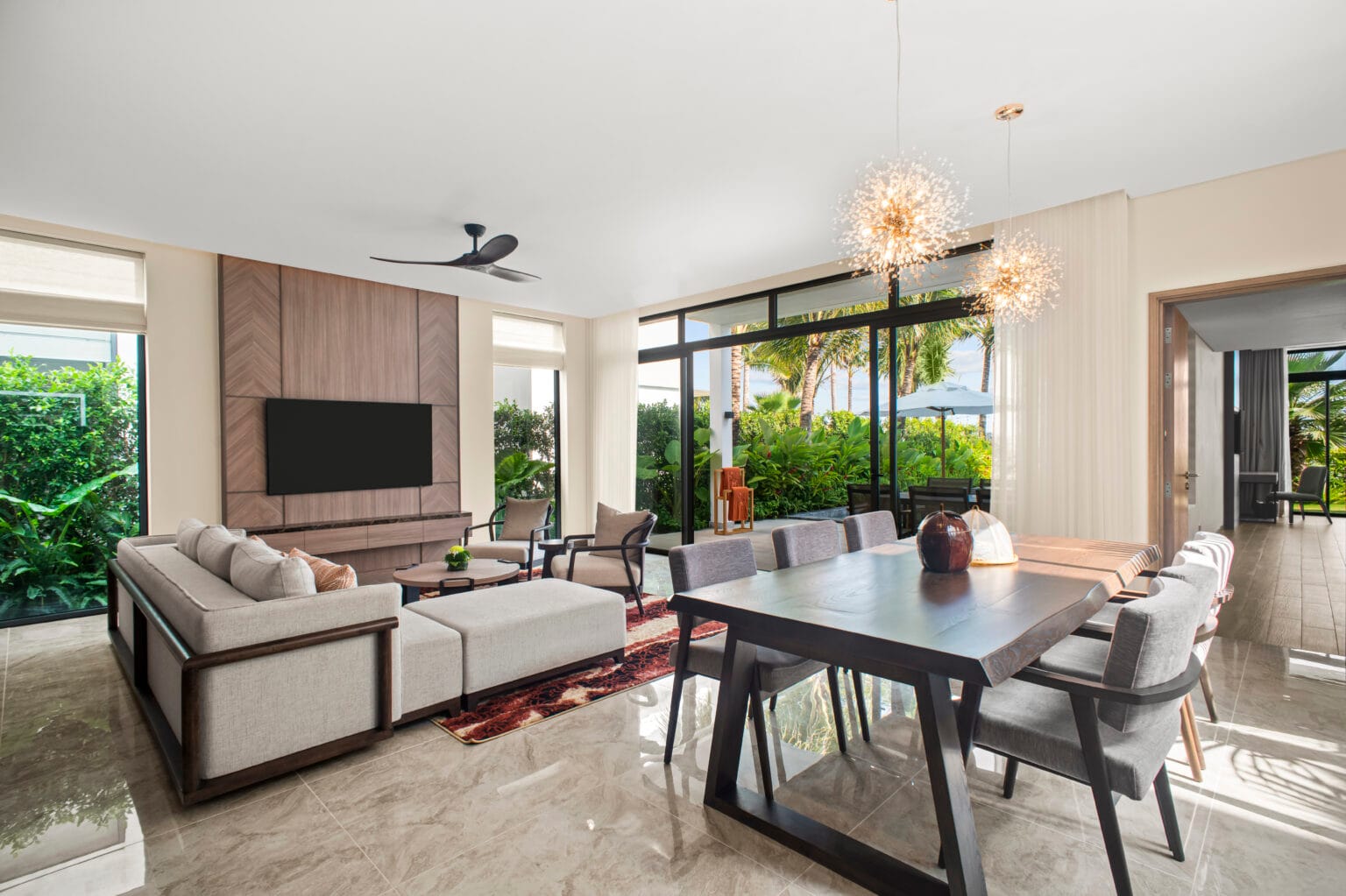 one bedroom pool suite living room