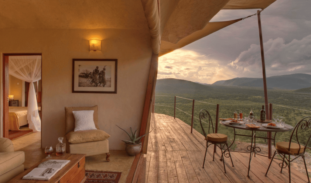 Base Camp Saruni Samburu taras namiotu