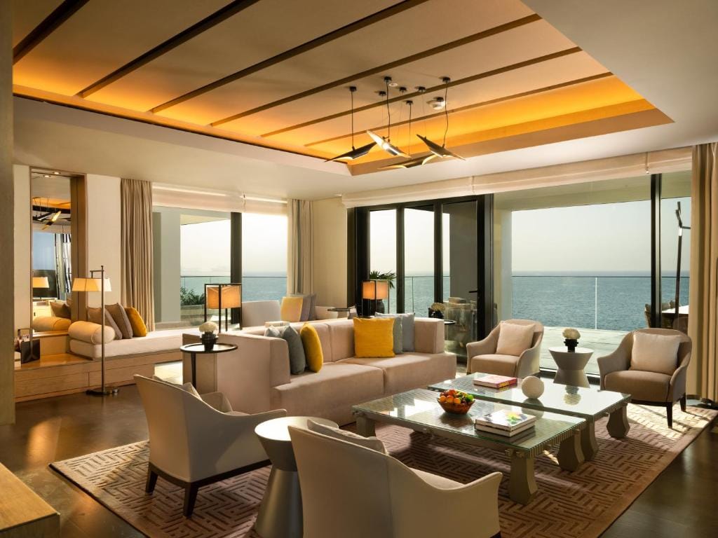 banyan tree dubai at bluewaters salon