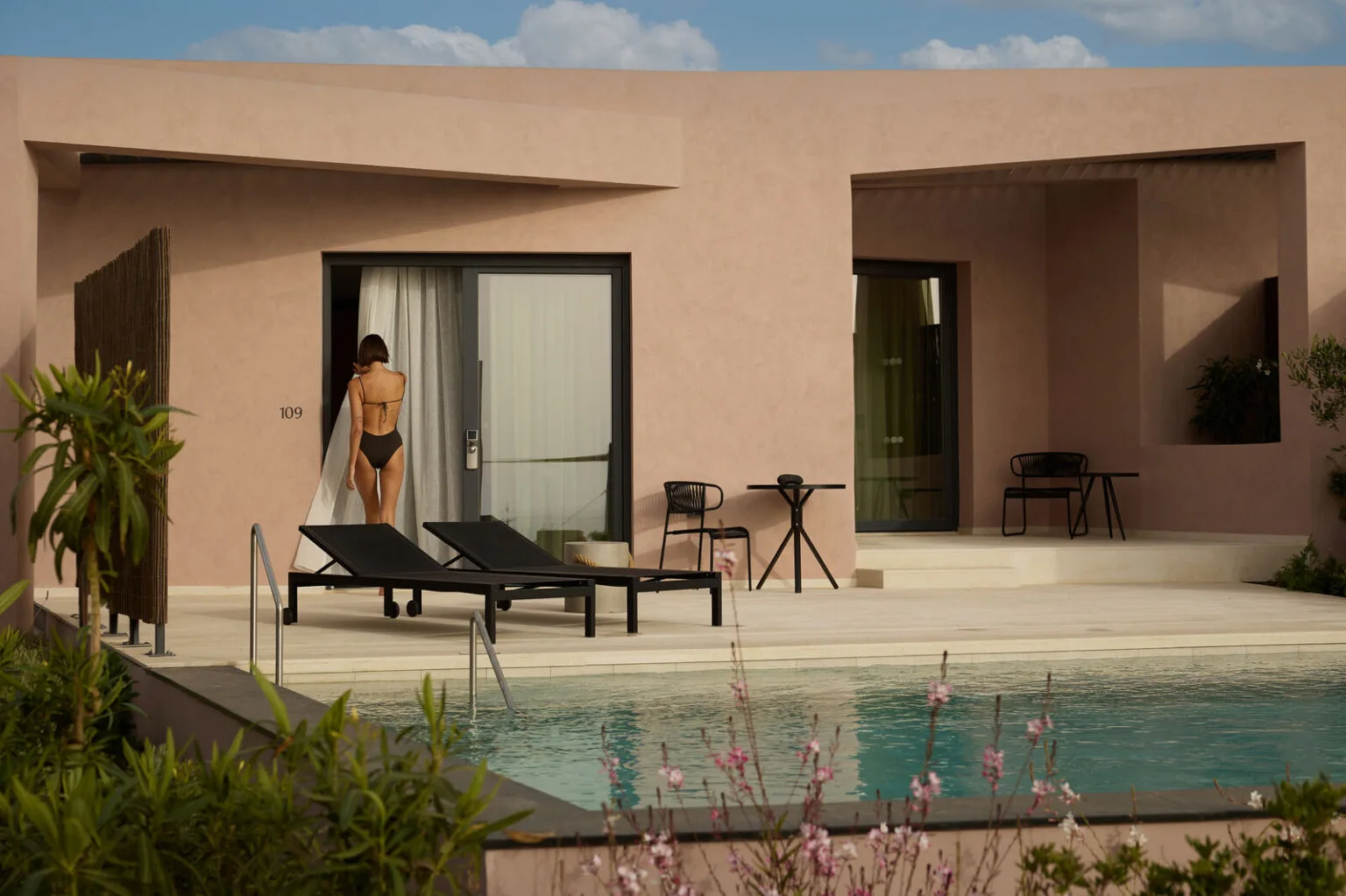 Domes Novos Santorini, офіс Carter Collection (10)