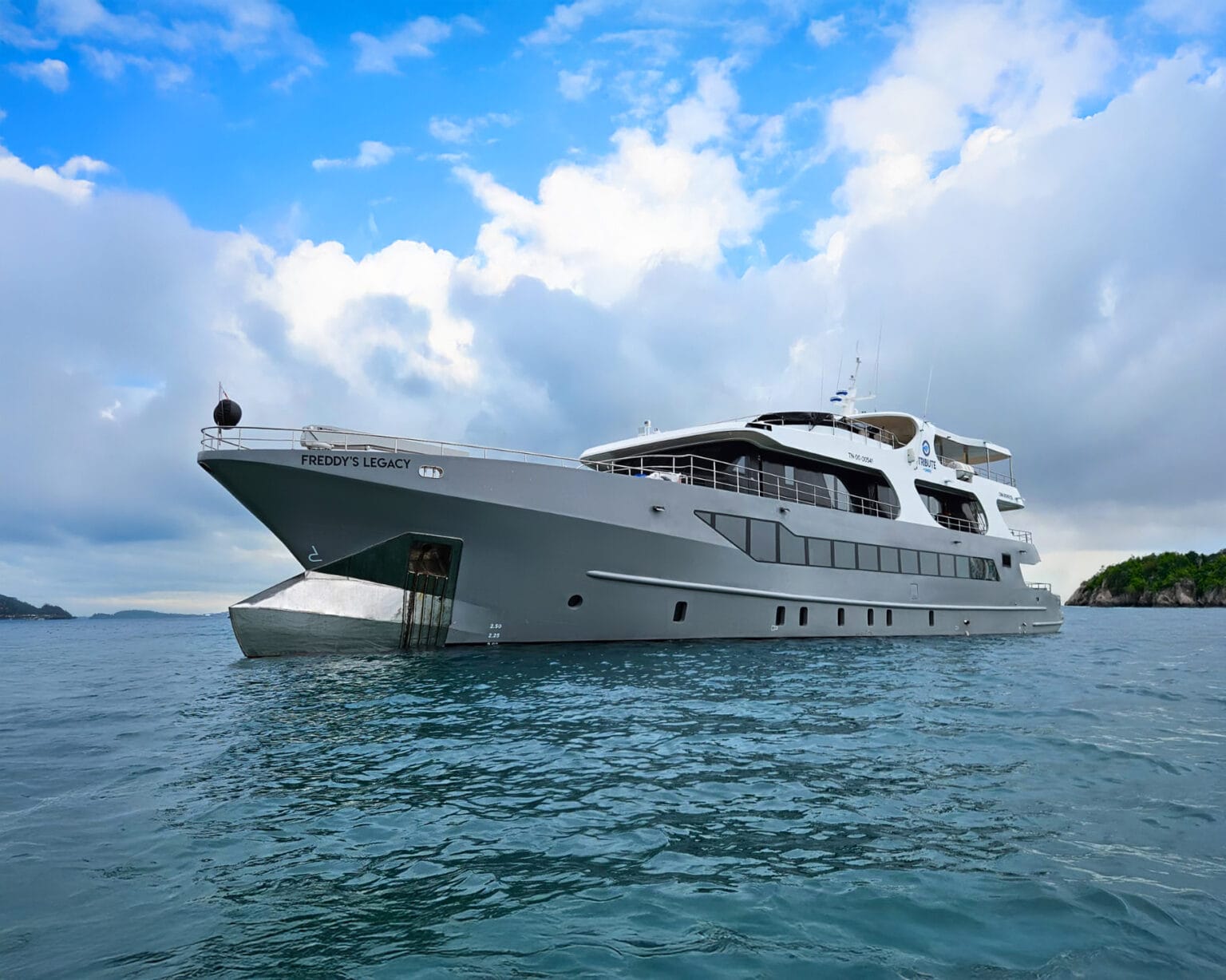 tribute exterior view 4