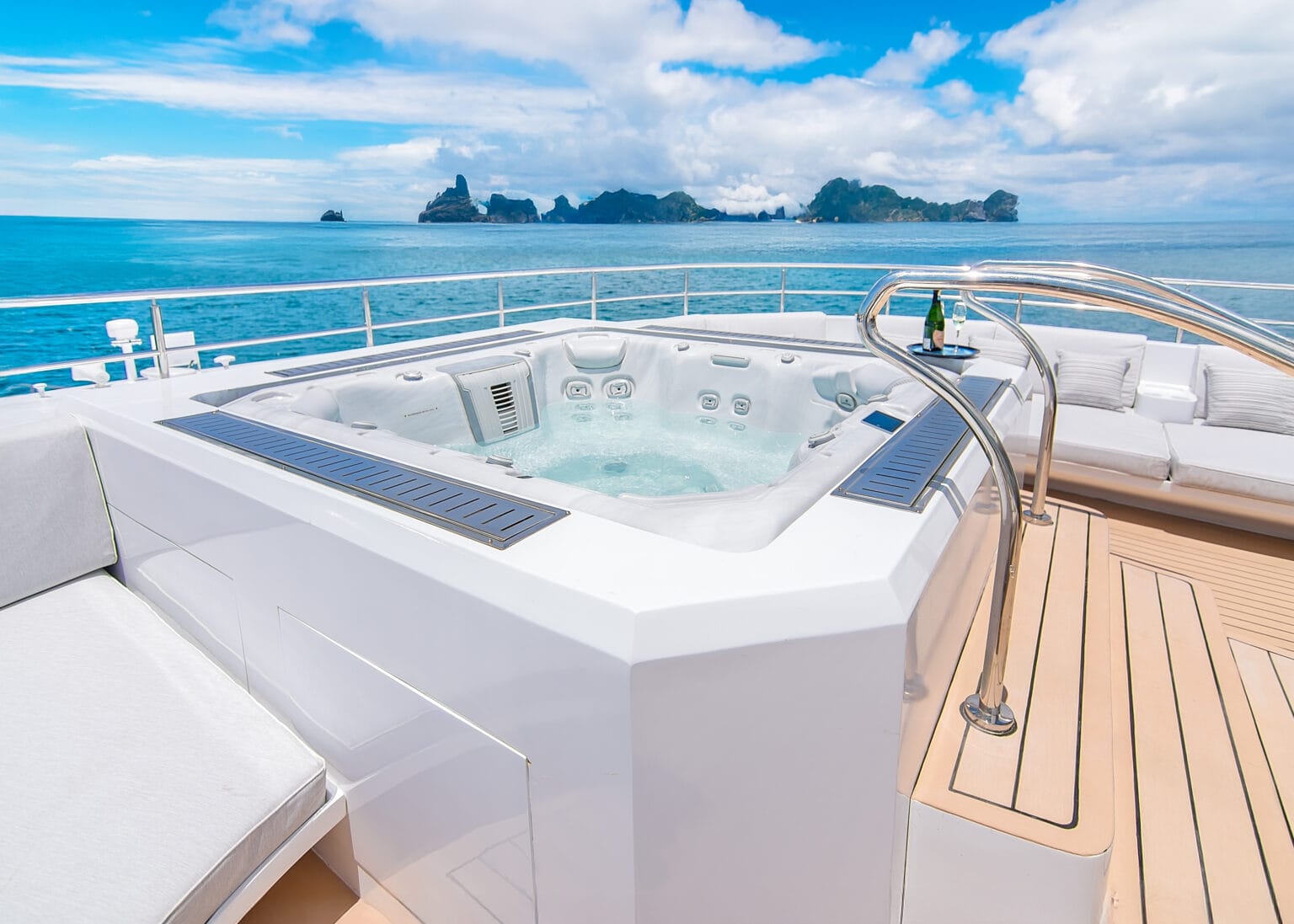 tribute sky hydro massage spa